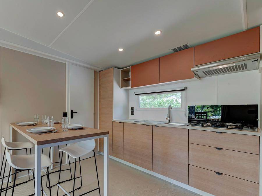 Camping Verdon Parc  - Mobilhome 6 personas - Confort | 3 Dormitorios | 6 Pers | Terraza elevada | Aire acondicionado | Tv in Gréoux-les-Bains, Parc naturel régional du Verdon