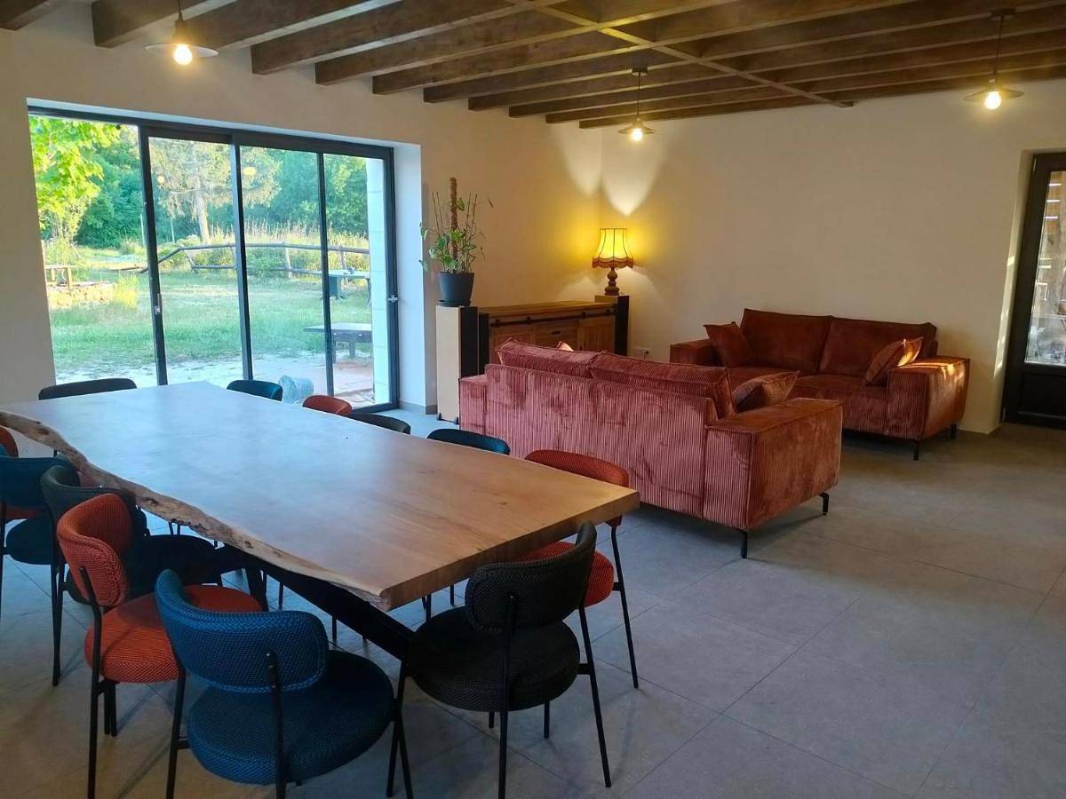Family Room with Garden View in Courcelles-de-Touraine, Région de Tours