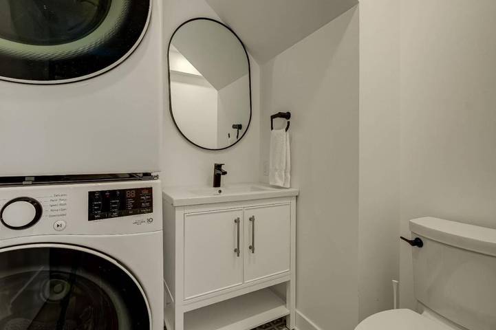 Location de vacances pour 8 personnes, avec jacuzzi et terrasse à Bromont - 4