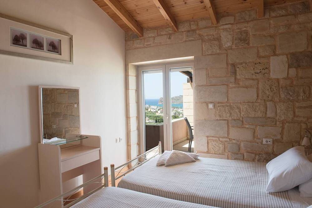 Pantanassa Villas - Erato with Sea View in Kato Stalos, Agia Marina