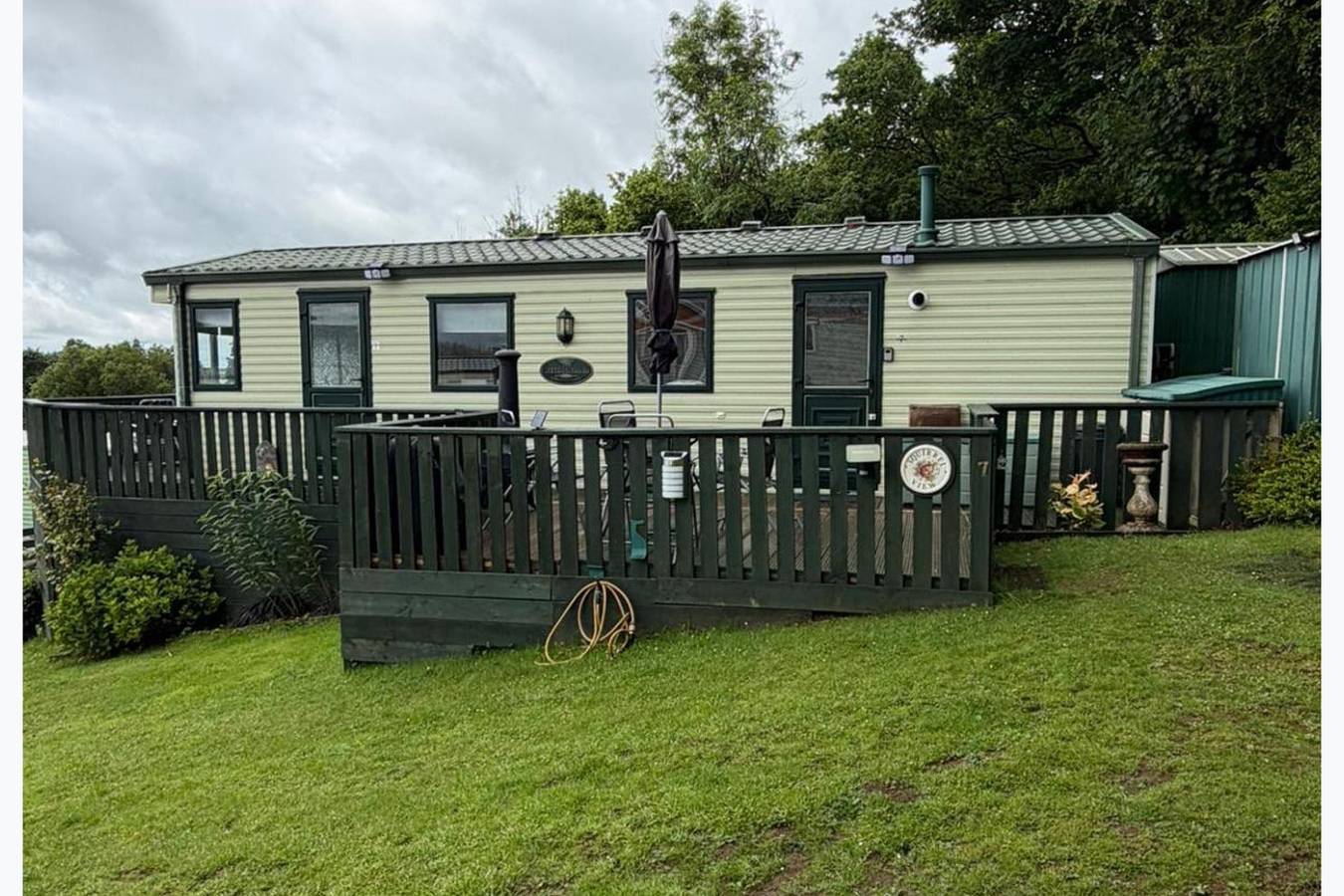 Family & Dog Friendly 2-Bed Caravan, Sleeps 6 in Dumfries und Galloway