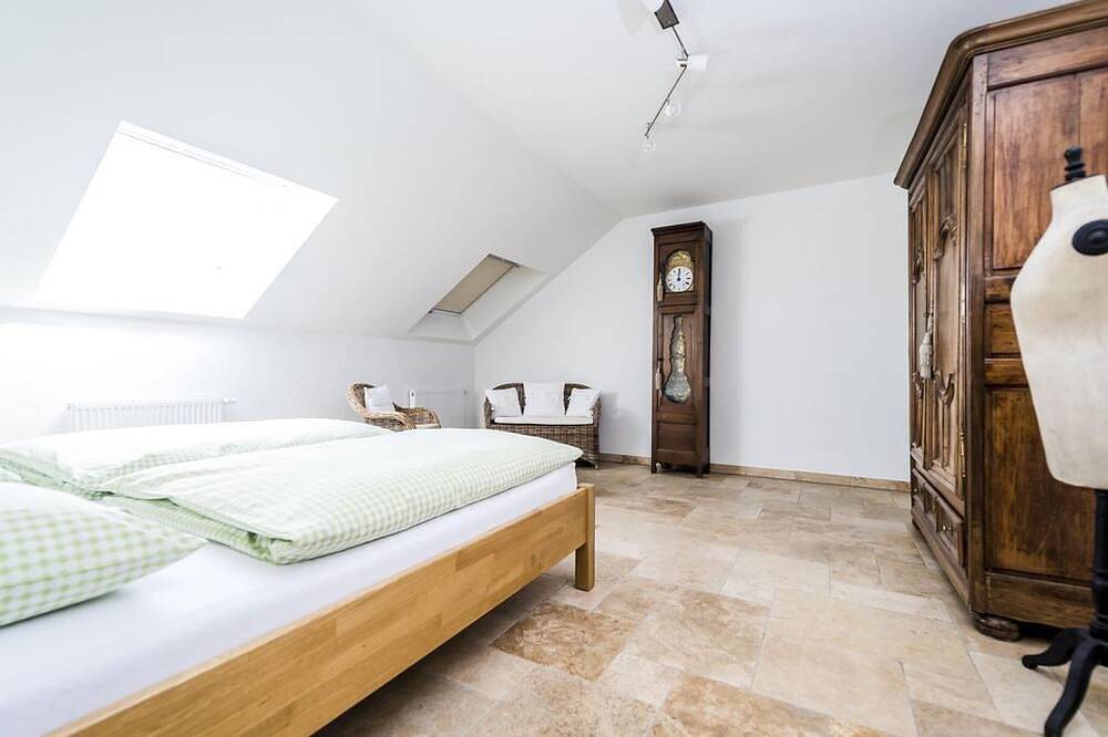 Wohnung Schwarzenburg - Hofgut Dösterhof - Ferienwohnungen in Wadern, Saar-Nahe-Bergland