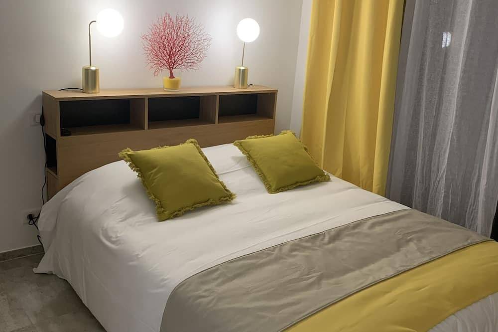 Villa Austerlitz Exceptional Sea View Large Swimming Pool Luxury Amenities   in Pietrosella, Ajaccio e dintorni