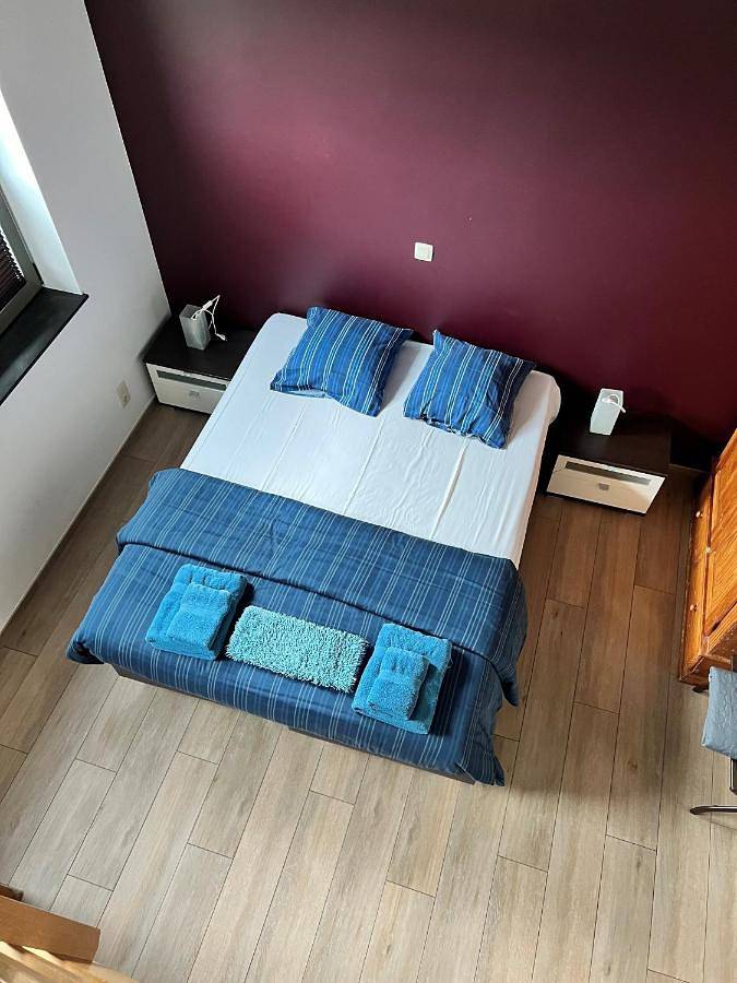 Location de vacances pour 30 personnes, avec jardin et vue à Tenneville - 4