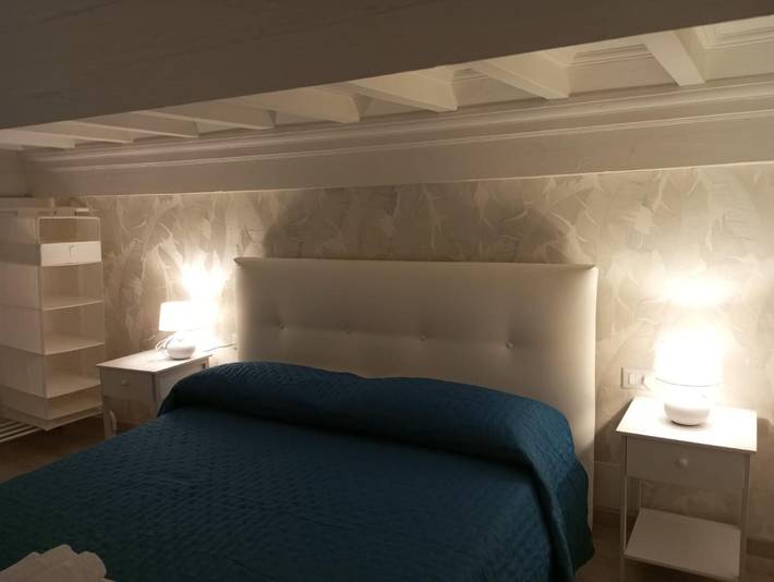 Entire apartment, Apartment 'Luxury  Interno 1' in the historic center of Arezzo in Arezzo, Arezzo Province