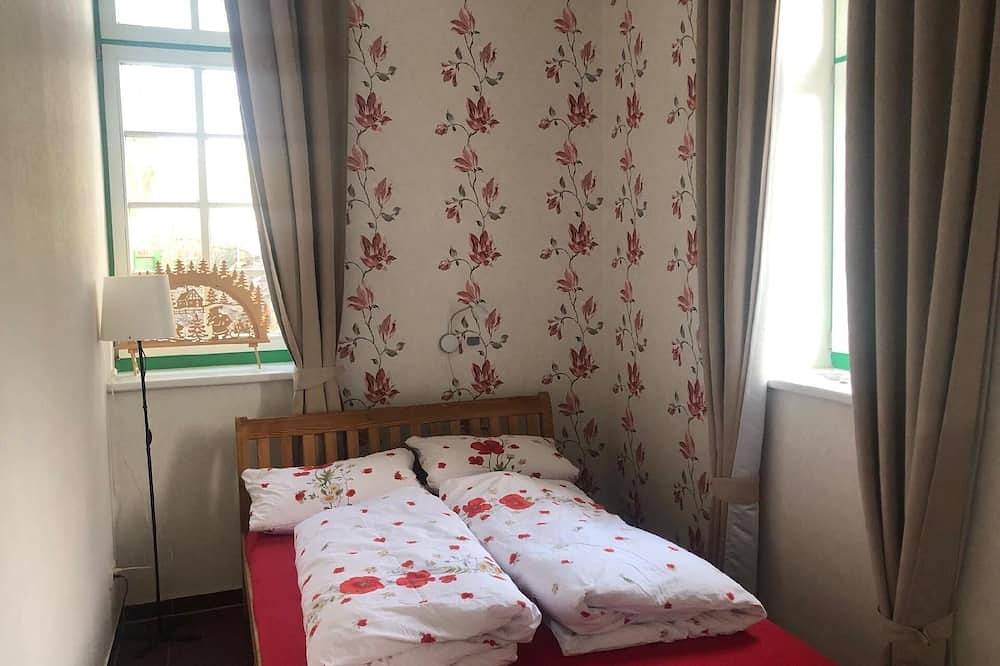 Ganze Wohnung, Wohnung in Dreveskirchen mit Kleinem Garten in Blowatz, Neuburg