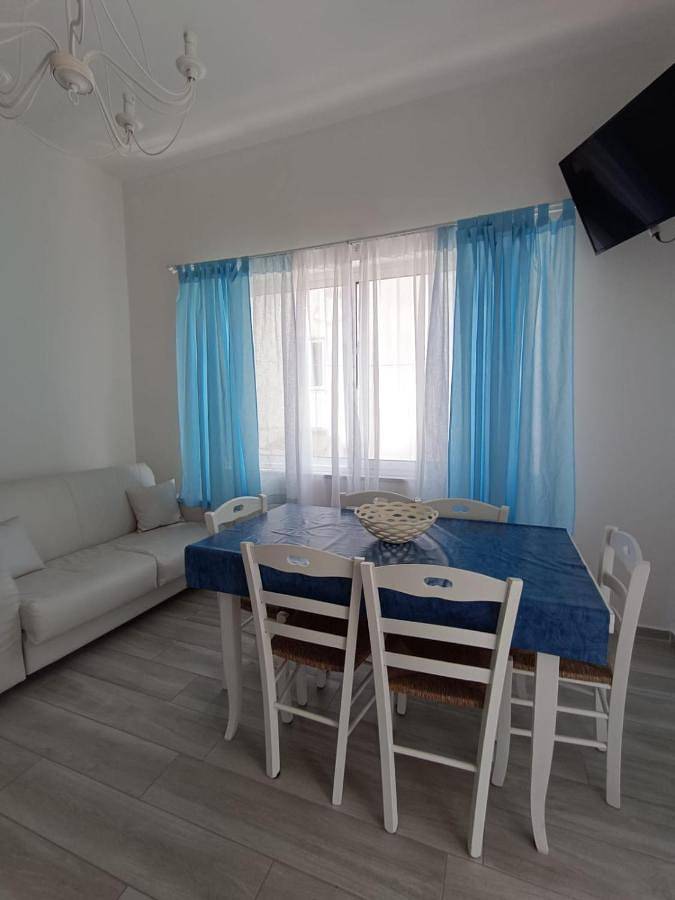 Casa vacanza per 6 persone, con panorama e giardino a Paestum