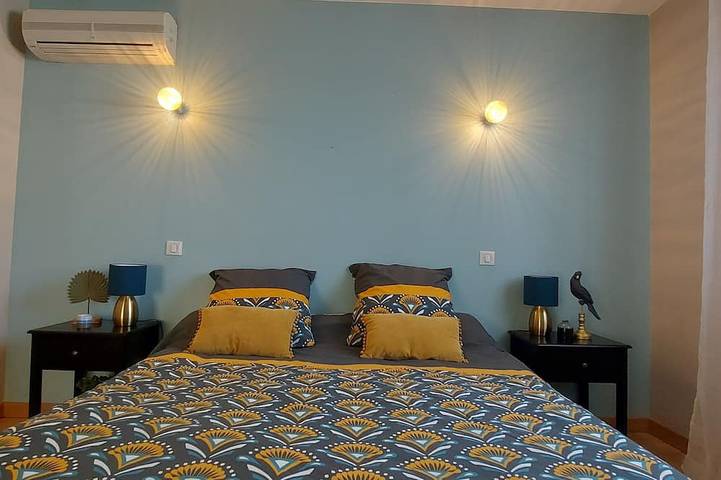 Location de vacances pour 8 personnes, avec terrasse et jardin à Saint-Chamas - 4