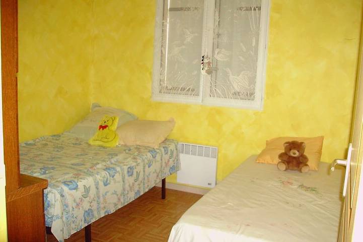 Location de vacances pour 4 personnes, avec piscine ainsi que terrasse et jardin, animaux acceptés à Boisset-et-Gaujac - 2