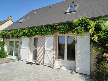 Gîte pour 6 personnes, avec jardin, animaux acceptés à Dragey-Ronthon