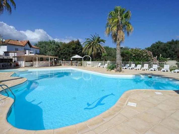 Maison pour 5 personnes, avec bassin pour enfant à Bonifacio