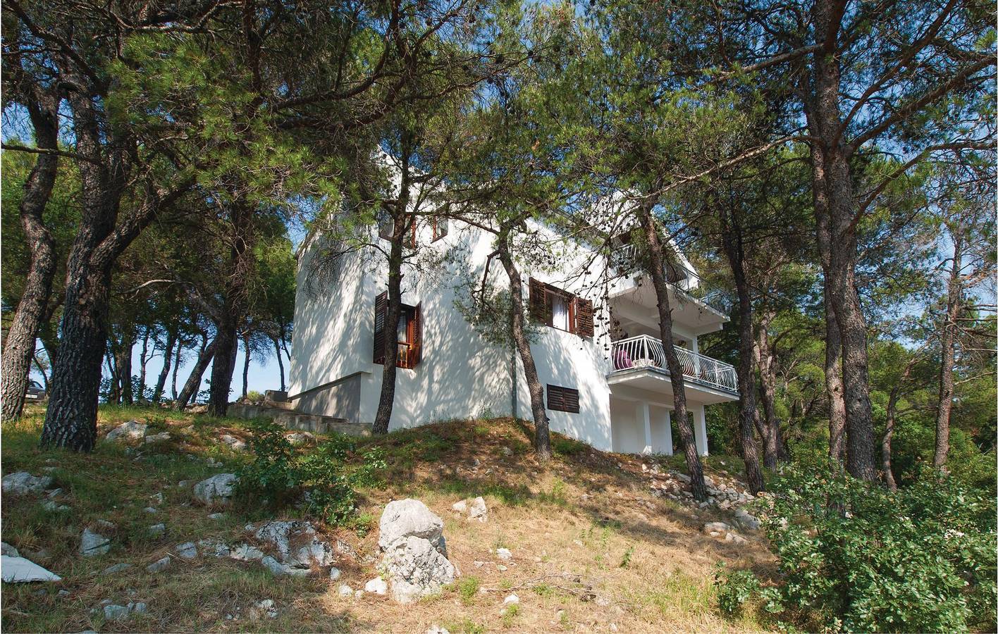 Ganze Ferienwohnung, Ferienwohnung für 6 Personen mit Terrasse in Raslina, Šibenik-Knin