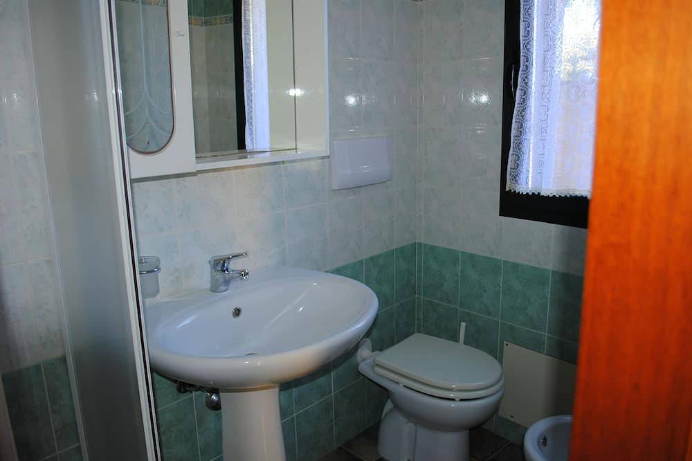Entire apartment, Villa 150 m from the sea From 2 To 10 August Offer !!! in Santa Maria Navarrese, Ogliastra Province