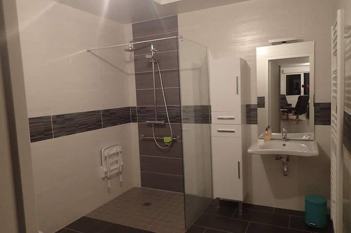 Location de vacances pour 6 personnes, avec terrasse et jardin dans Golf Club des Sables d'Or - 4