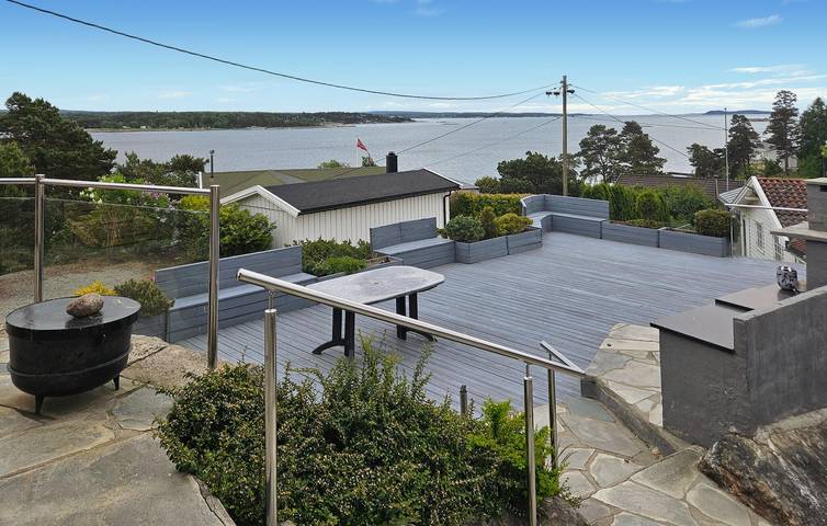 Ferienhaus für 4 Personen mit Terrasse in Rygge