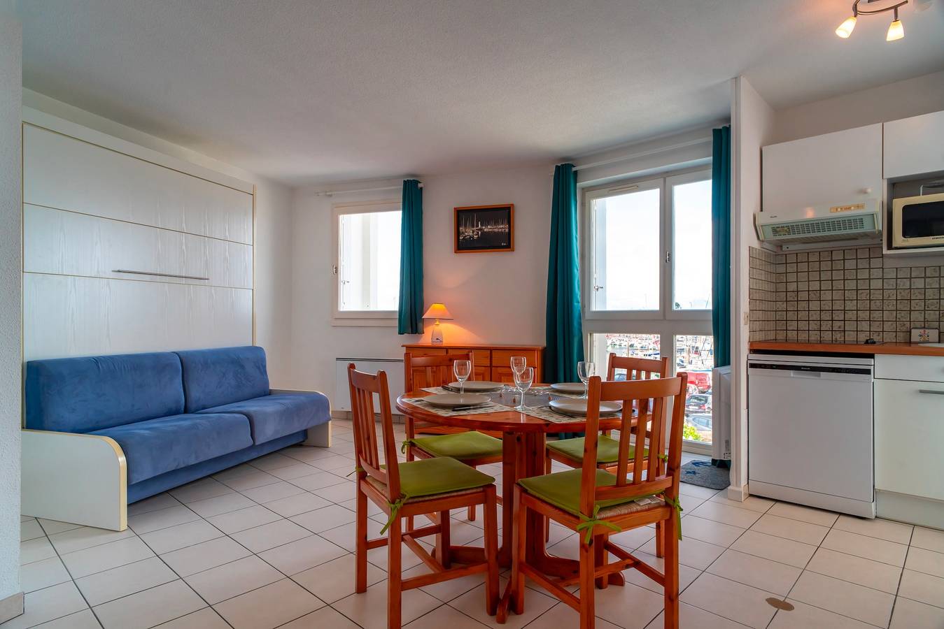 Ganze Wohnung, Ferienwohnung für 4 Personen mit Ausblick in Arzon, Côte des Mégalithes