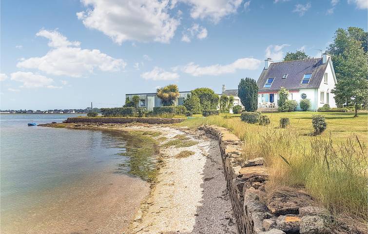 Location de vacances pour 6 personnes, avec Terrasse à Pont-l'Abbé
