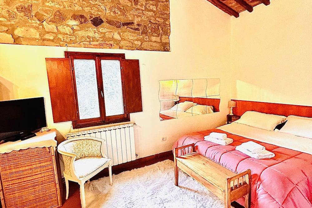 Studio im Chianti in einem Bauernhauskomplex in Poggio Alla Croce, Figline e Incisa Valdarno