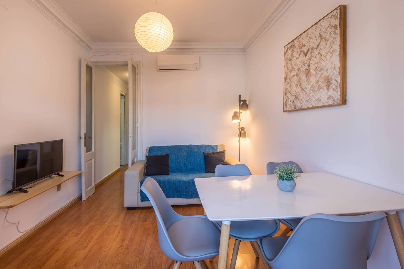 Entire apartment, 62par1015- Fantástico 2Br en centro de Barcelona in Barcelona Centre, Barcelona