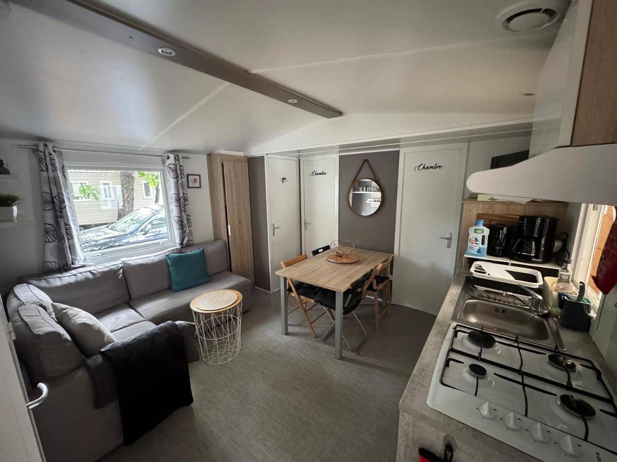 Three-Bedroom Holiday Home in Saint-Brevin-les-Pins, Côte de Jade