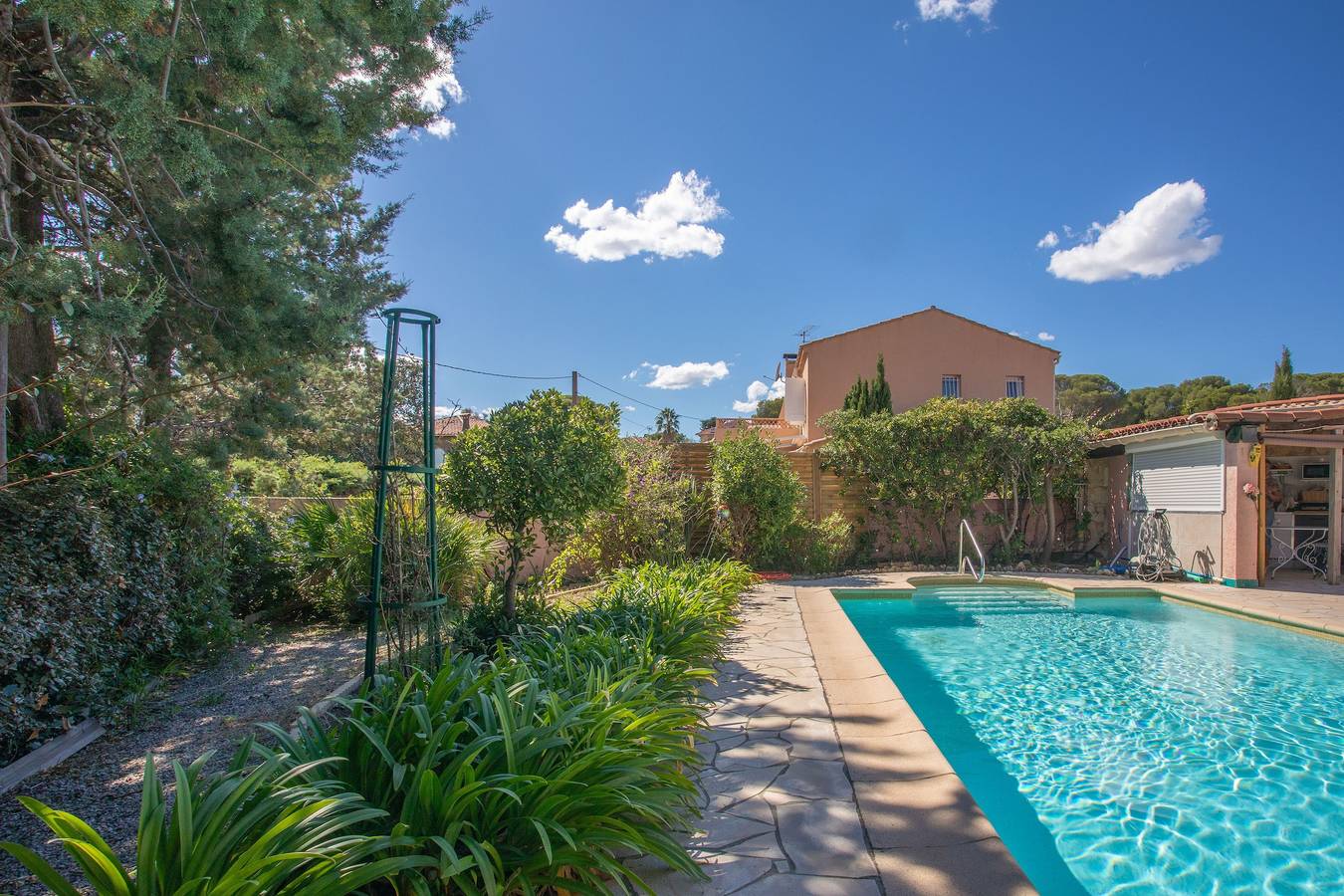 Appartement 'Ptit Coin De Paradis Plage Peguiere' met privézwembad, wifi en airconditioning, foto 7