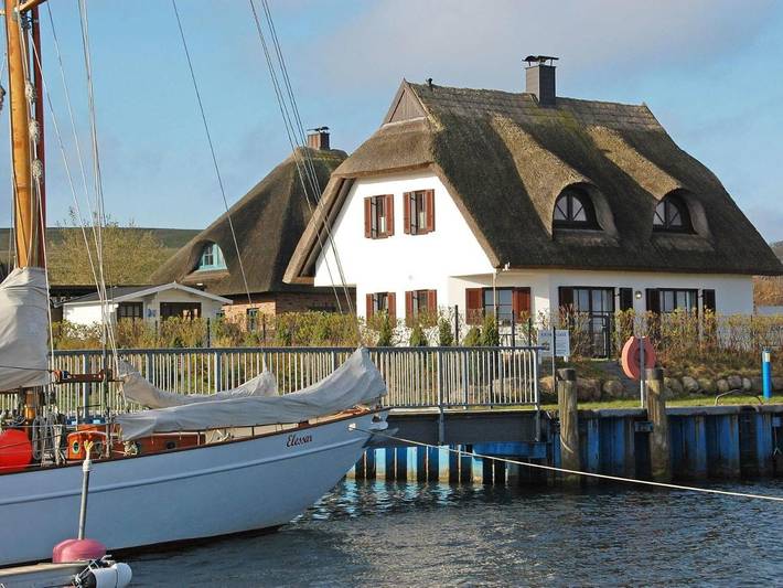 Landhaus für 6 Personen, mit Seeblick und Garten sowie Terrasse in Mönchgut-Granitz