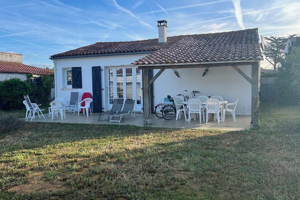 Maison familiale au pied de la dune 3 min entre plage et marché🤩🚲⛱️ in La Couarde-sur-Mer, Île de Ré
