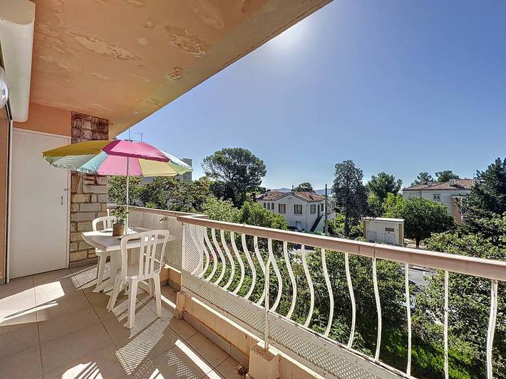 Location de vacances pour 4 personnes, avec Balcon et Terrasse à la La Ciotat