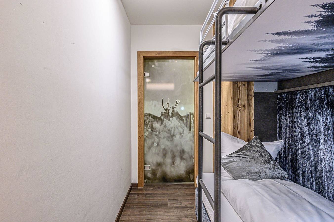 Ganze Ferienwohnung, Deluxe Suite Goldreh in Tuxer Alpen, Kaltenbach