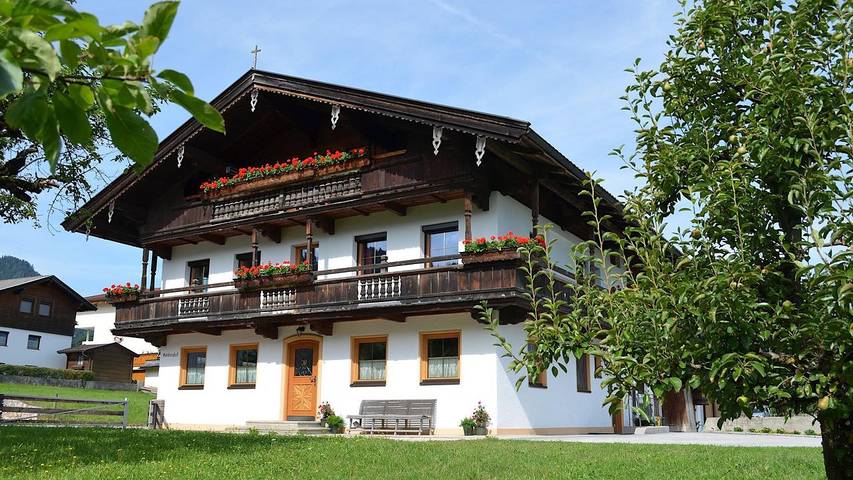 Ferienwohnung für 4 Personen, mit Garten und Ausblick sowie Balkon - 1