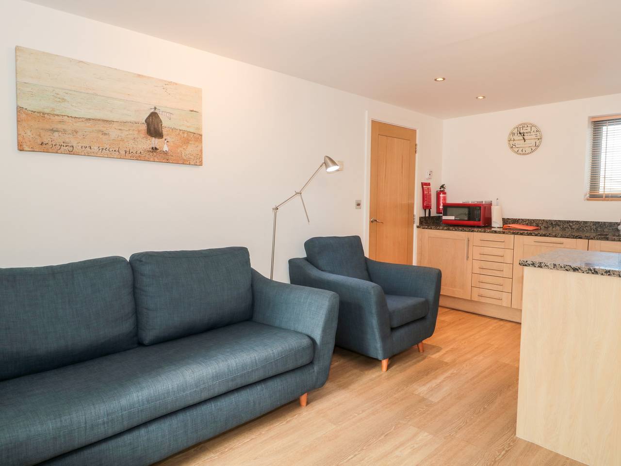 Entire apartment, Apartment 7 in West Bay, Dorset