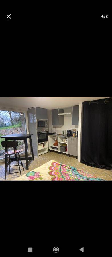 Gîte pour 2 personnes, avec vue et terrasse à Cordemais