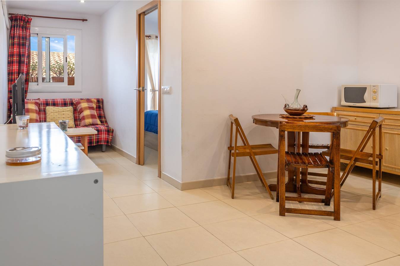 Apartamento entero, Apartamento 'Calonge' en primera línea de mar con aire acondicionado in Calonge, Costa Brava