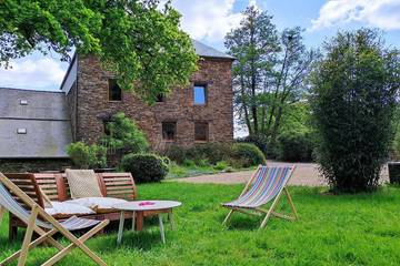 Maison de vacances pour 12 personnes, avec jardin, animaux acceptés à Guer