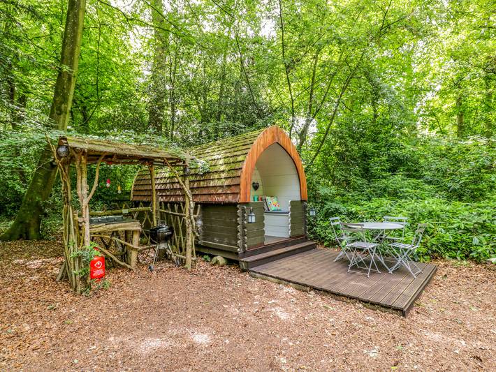 Hut for 4 people in Hampshire