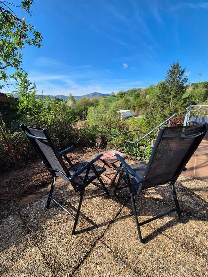 Ferienwohnung für 2 Personen, mit Terrasse und Ausblick in Birkenau - 2