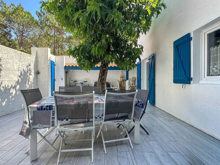 Location de vacances pour 7 personnes, avec terrasse, animaux acceptés à Les Mathes - 2