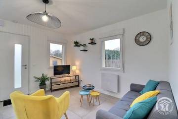 Maison De Vacances pour 4 Personnes dans Miniac-Morvan, Région de Saint-Malo, Photo 1