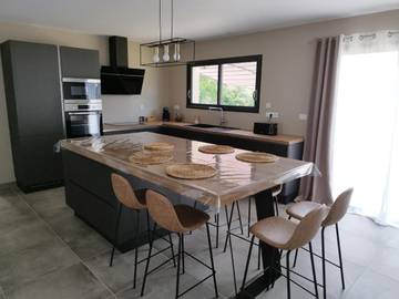 Gîte pour 6 personnes, avec vue et jardin à Vouneuil-sous-Biard
