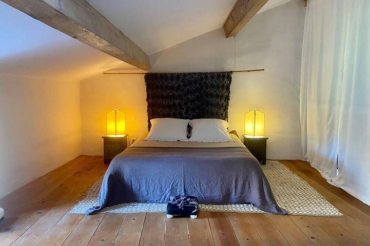 Location de vacances pour 2 personnes, avec jardin ainsi que piscine et sauna à Lieuran-lès-Béziers - 2