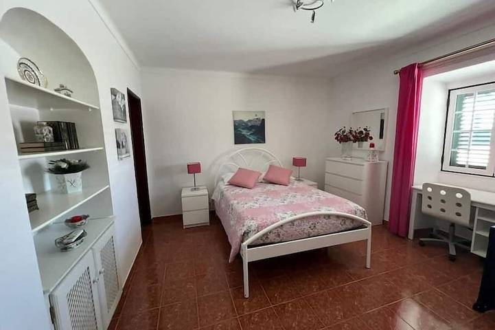 Grandparents' House in Grande Lago in Granja, Évora District