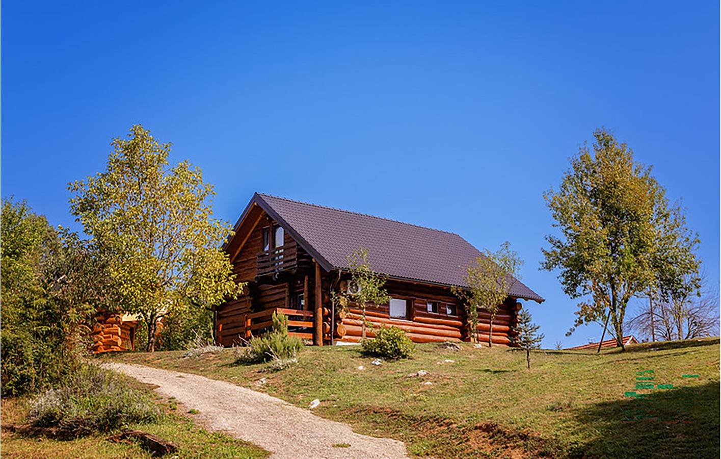 Reizende Unterkunft, 1 km von Slunj entfernt: Apartment am Pool mit WLAN und Klimaanlage in Slunj, Karlovac und Umgebung