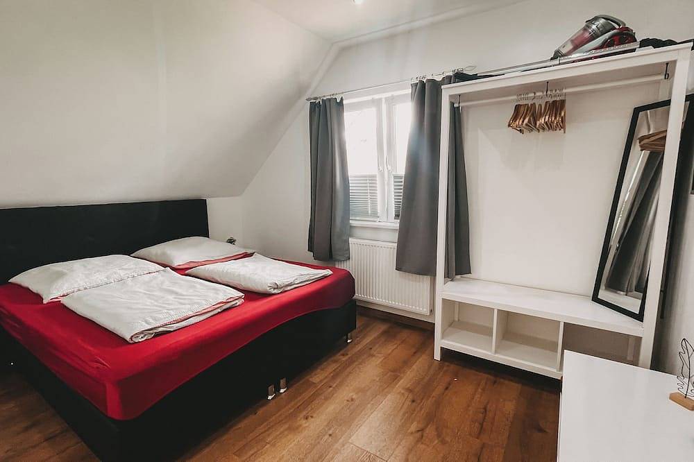 Ganze Wohnung, Moderne 3 Zimmerwohnung mit eigener Dachterasse in Cismar, Grömitz