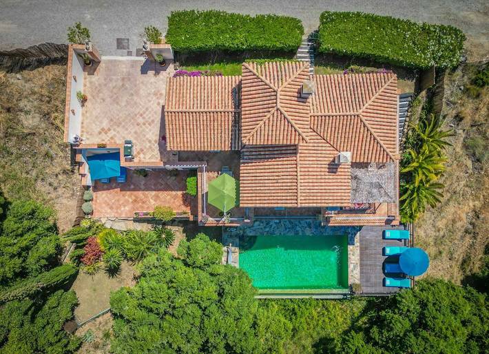 Finca für 6 Personen, mit Meerblick und Pool sowie Garten, kinderfreundlich in Estepona - 2