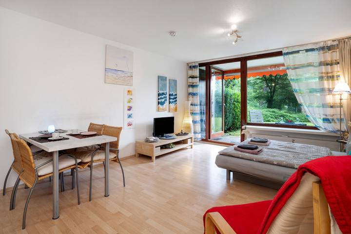 Vacation rental for 2 people, with yard in Baden Wuerttemberg
