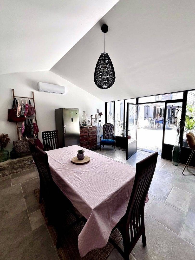 Chambres d’hôtes La Rabastide - Adult Only - Chambre Syrah in La Garde-Adhémar, Région de nyons