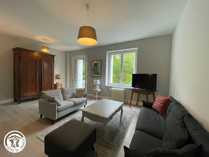 Gîte pour 12 personnes, avec terrasse à Cheffois