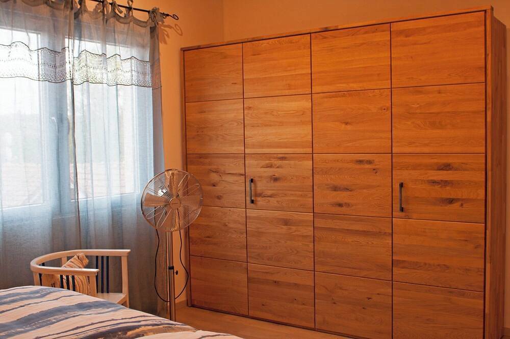 Ganze Wohnung, Kleines Ferienhaus mit eigenem Wellnessbereich (Außen-Sauna) in Tauberbischofsheim, Taubertal