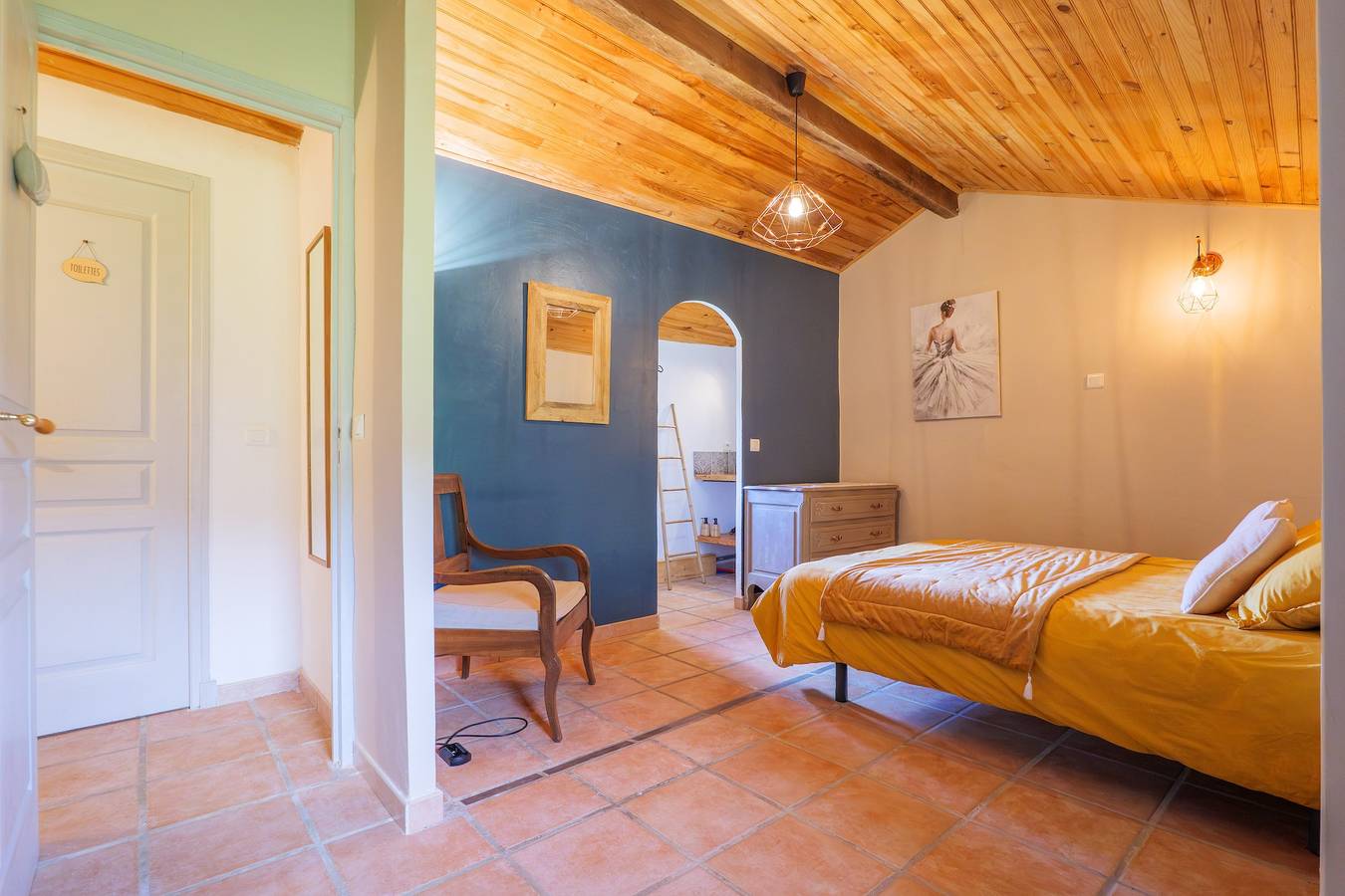Gastenkamer 'Les Terrasses de Collanges' met bergzicht en wifi, foto 10
