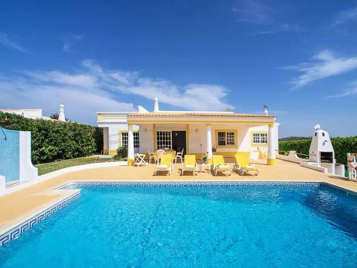 Casa rural para 6 personas, con piscina y terraza en Paderne - 4